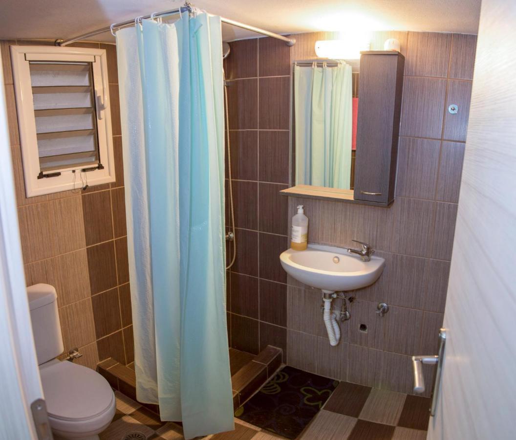 Aris Apartment Нафпліон Екстер'єр фото